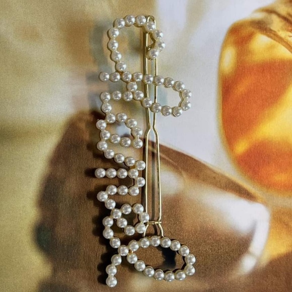 Another One Available - Picture 3 of 11